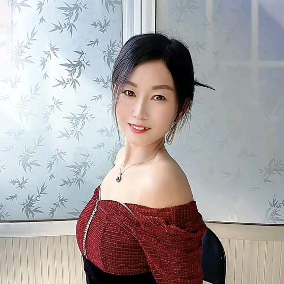 轻盈