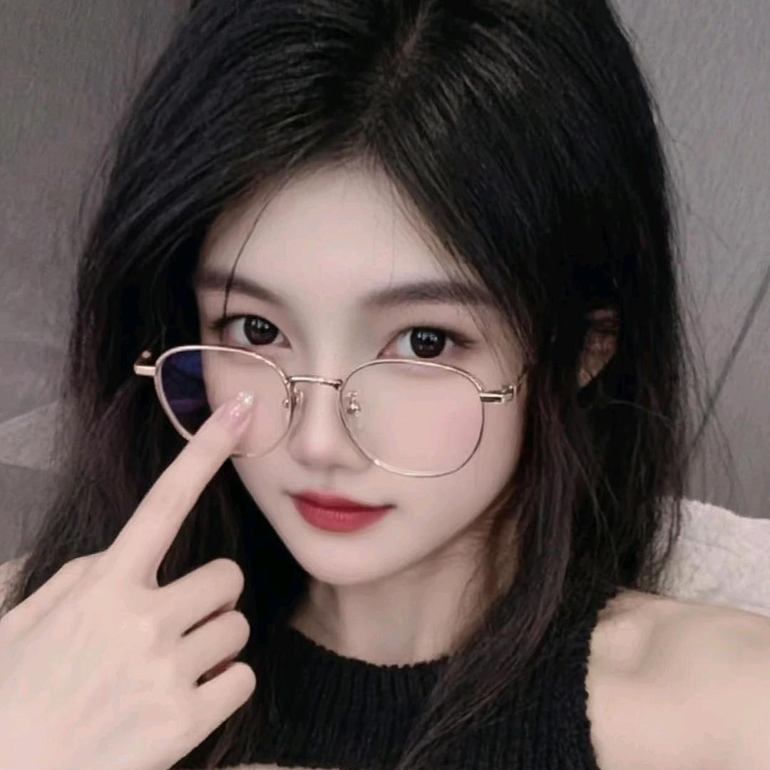 珊珊➠(在努力）