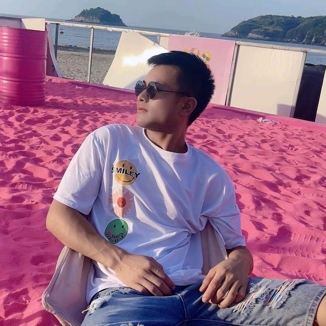 等一束光来