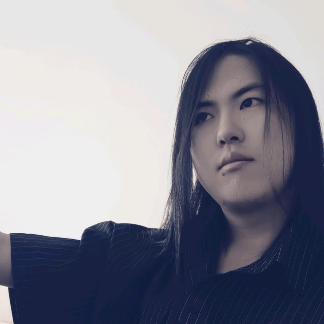 流浪的游泳教练