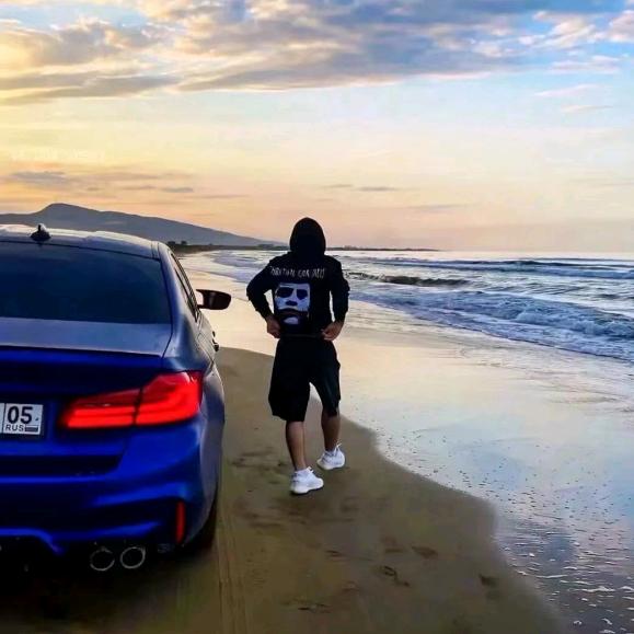 会飞的前女友吗