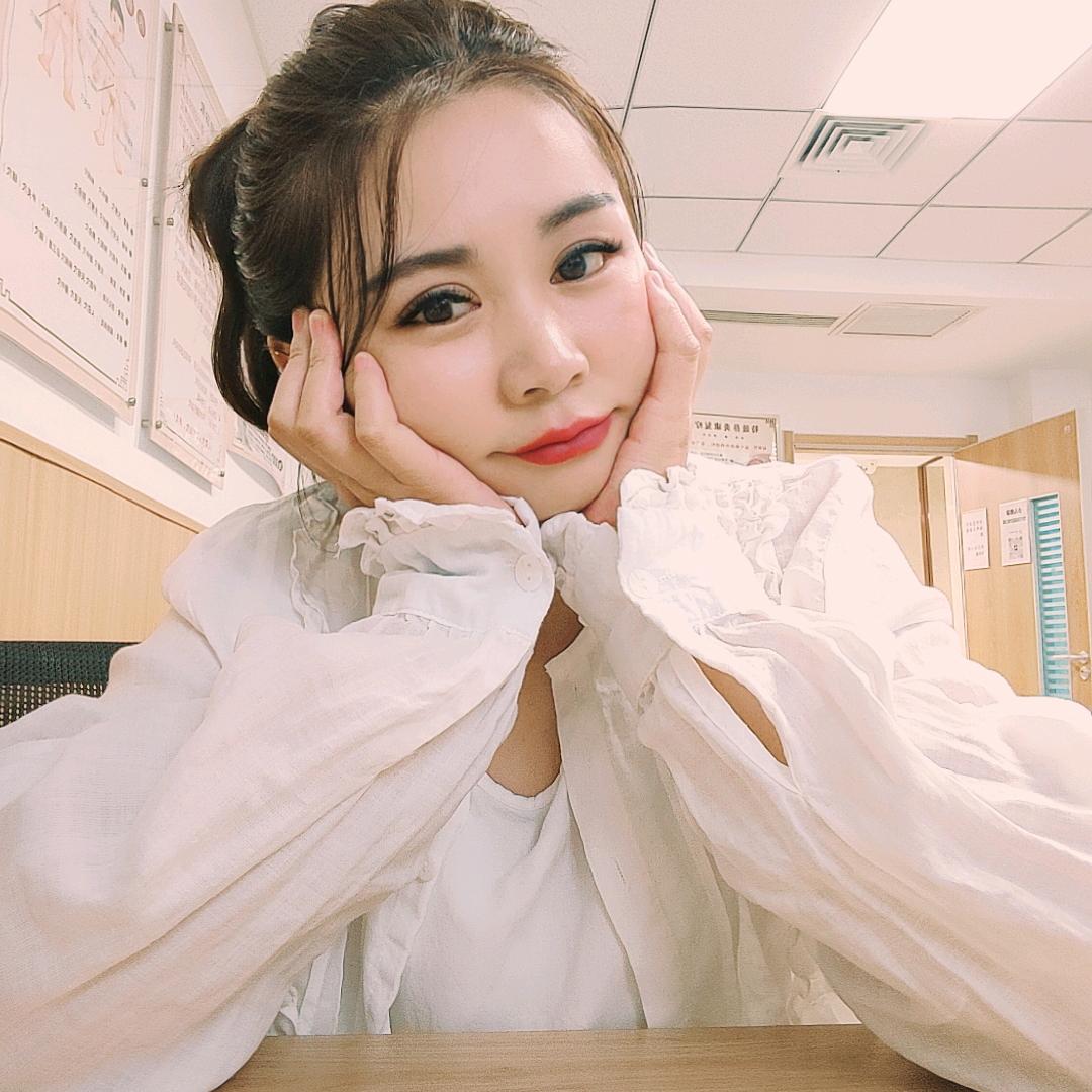 @@🌹周小花💋（连赞拉黑）