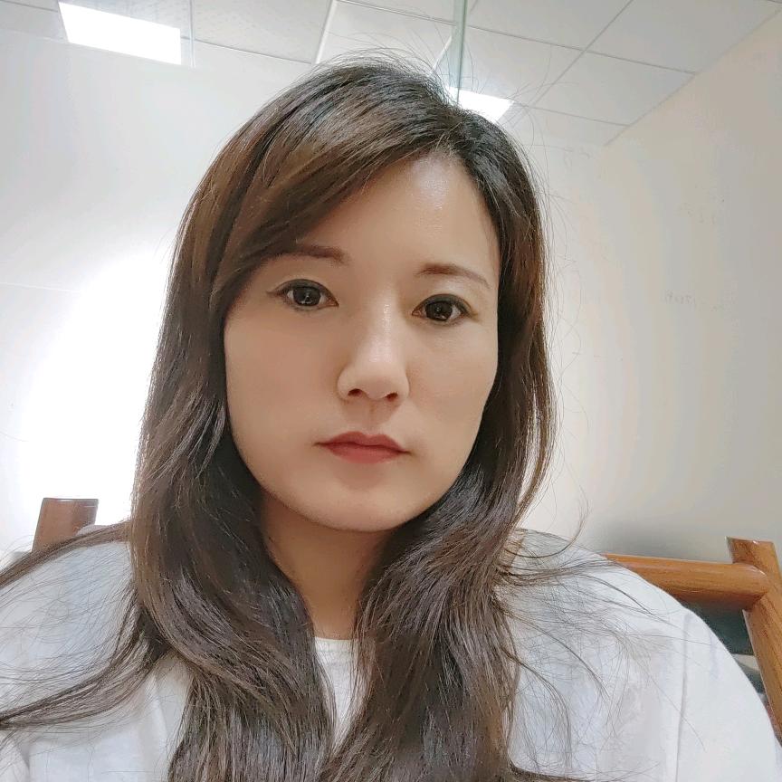 丽姐（光伏打工人）