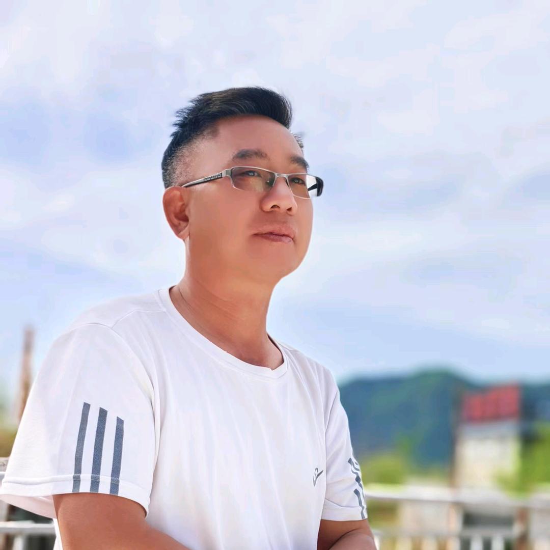松河宏运驾校林教练：