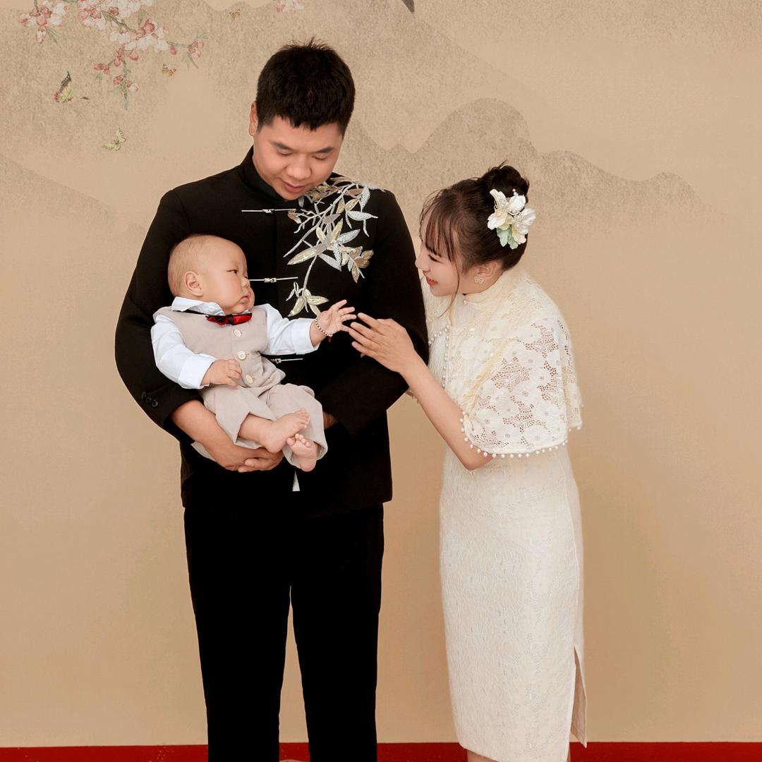 啊芬DOPI不脱妆粉底液(招代理)