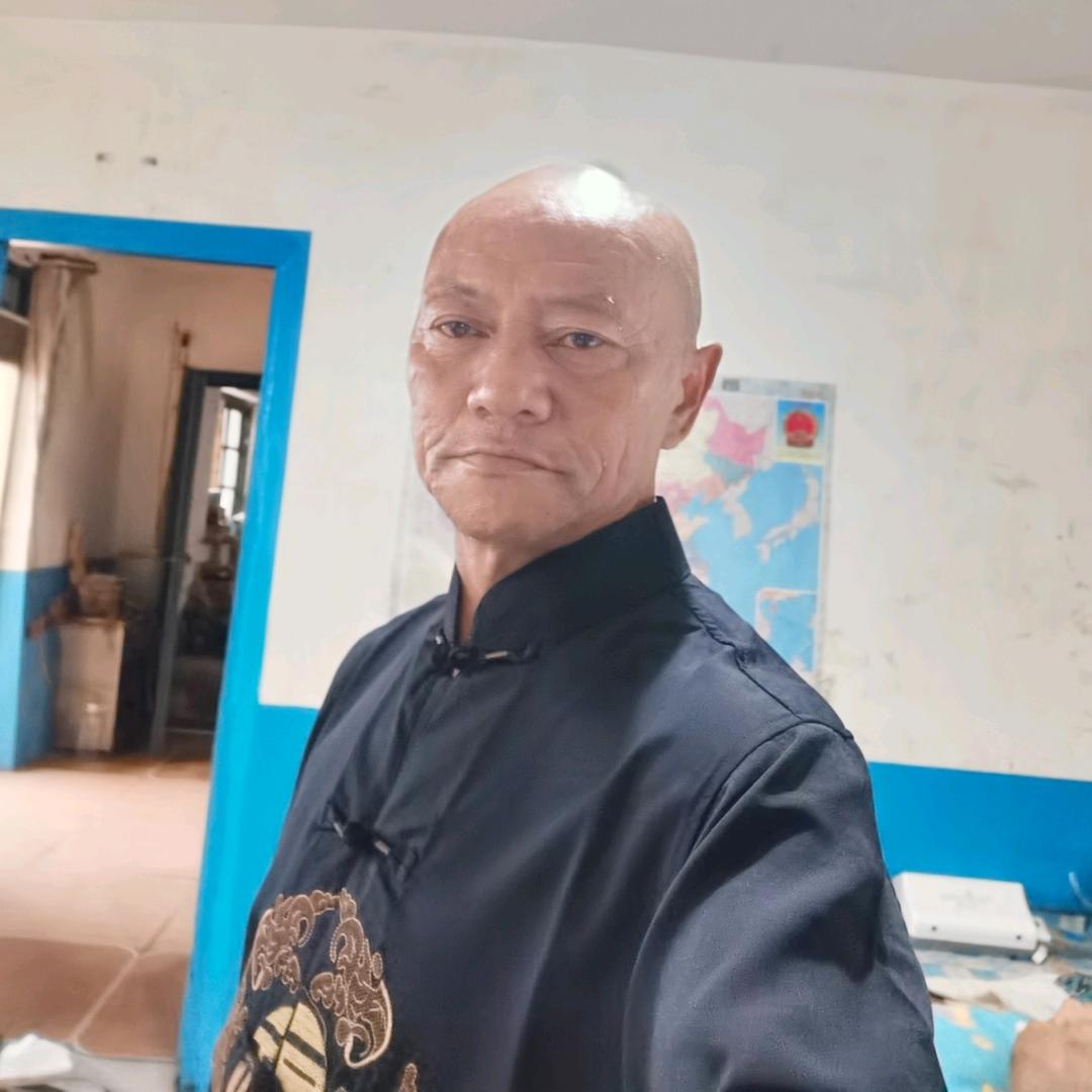 光头王