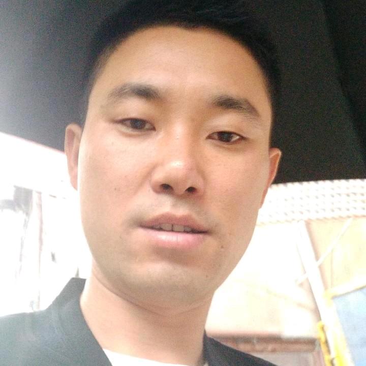 伟师傅厨卫灯具店