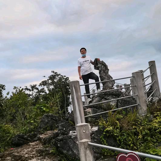 织金巜华丰智能装修水电有限公司》刘烨