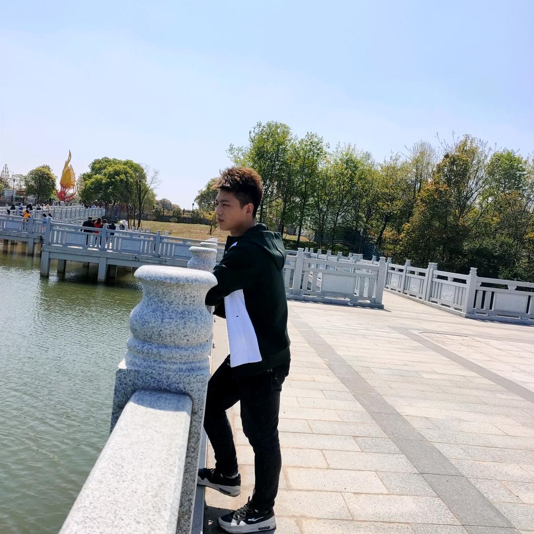 江西胡大大