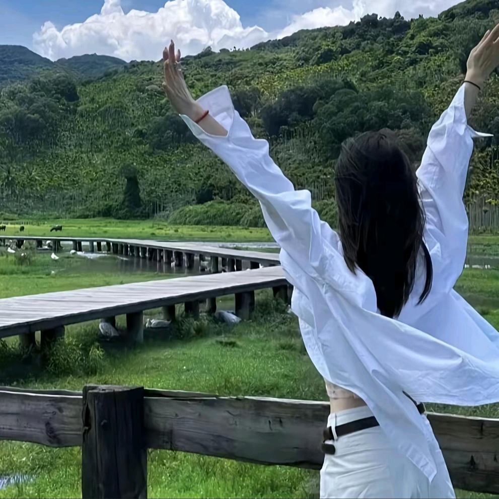 小情 緒.🖇️