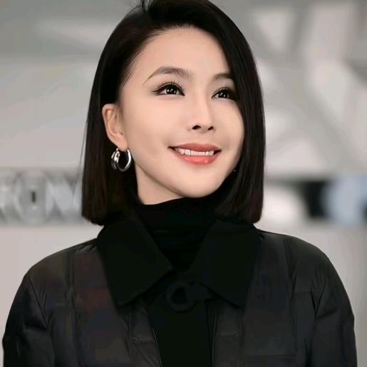 溶溶RONGRONG-轻奢女装