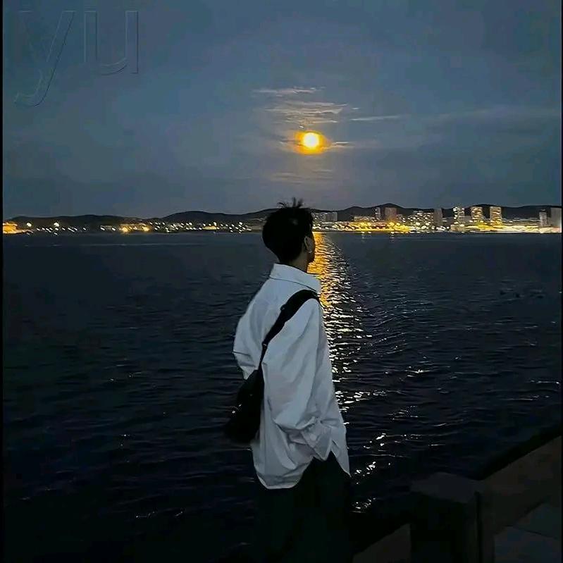 有缘寻月
