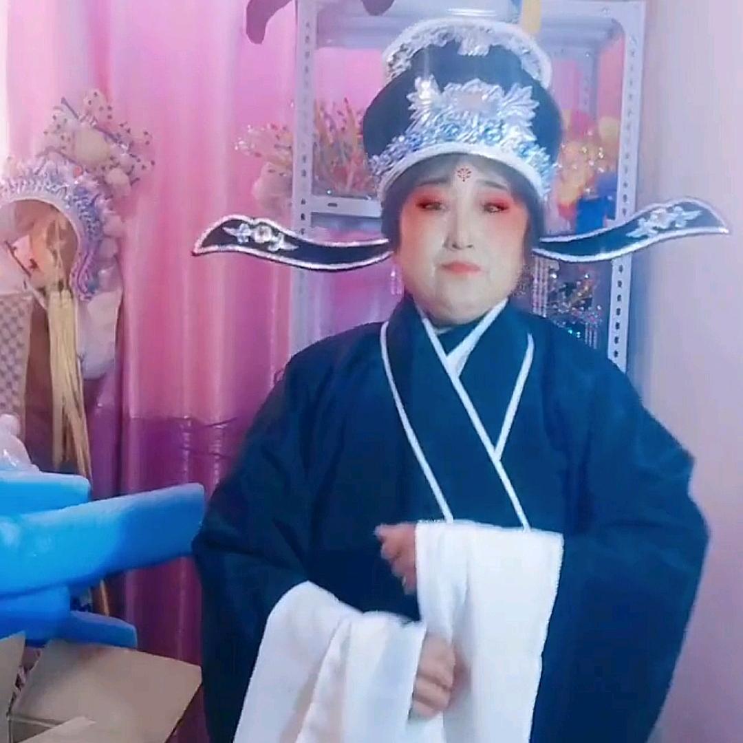 丽丽