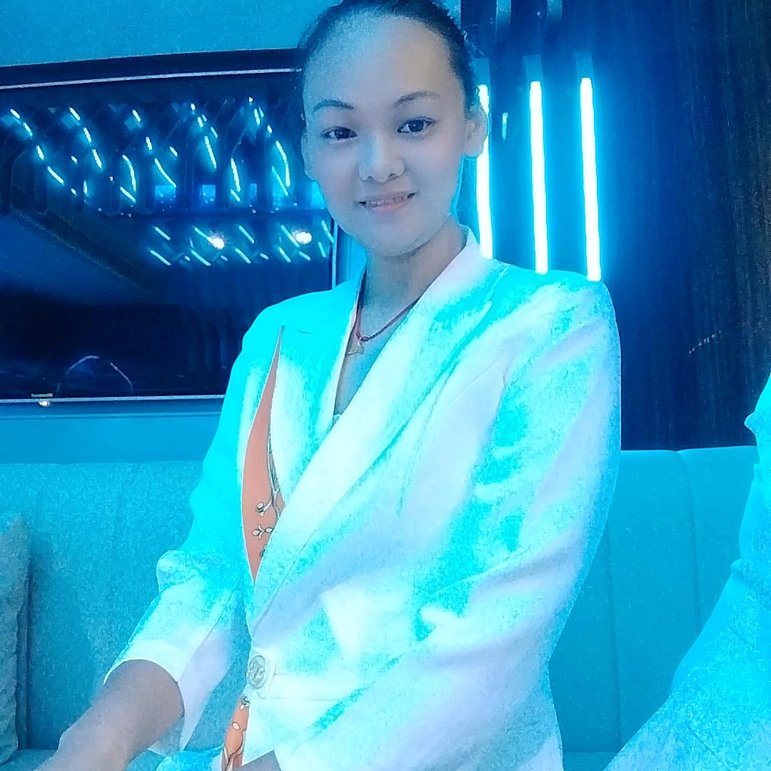 小名   🍀@̶倩倩