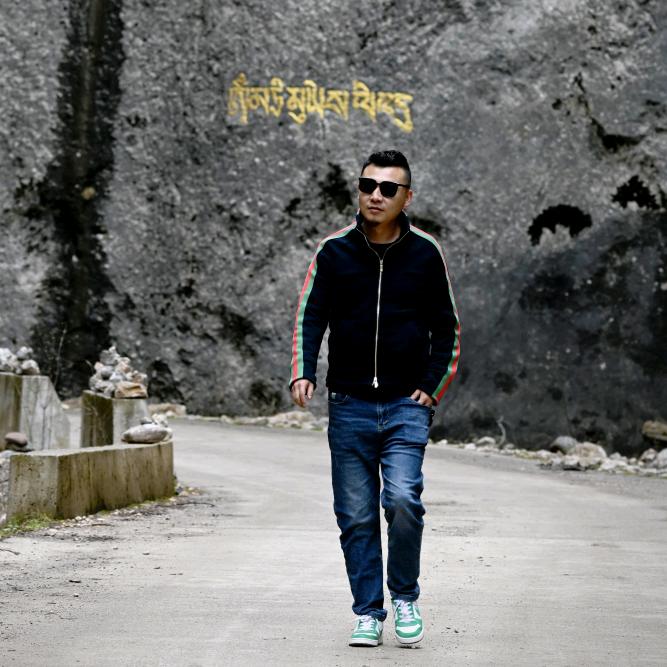 甘南领队-闹儿俊