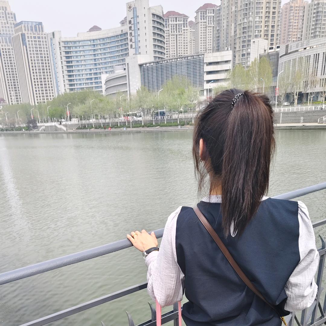 彤宝麻麻吖