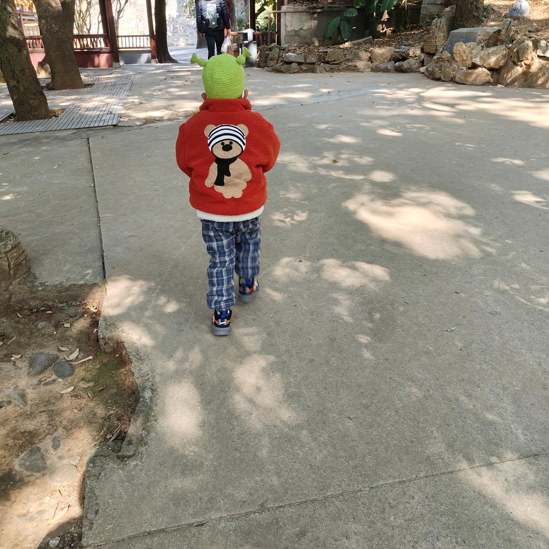 小小吞金兽