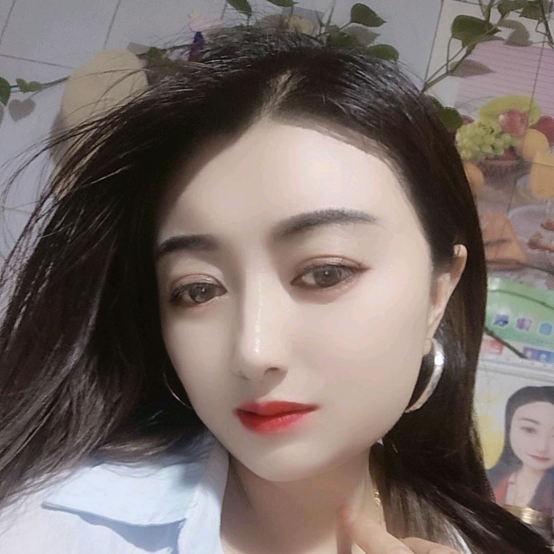 安然一笑
