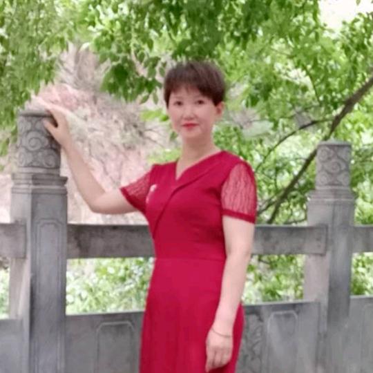 艳萍  女人衣舍