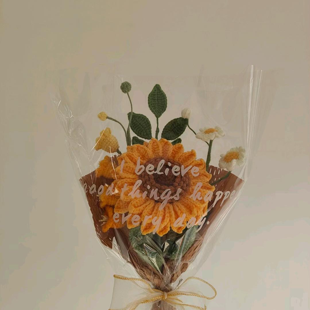 手工钩织玩偶花束