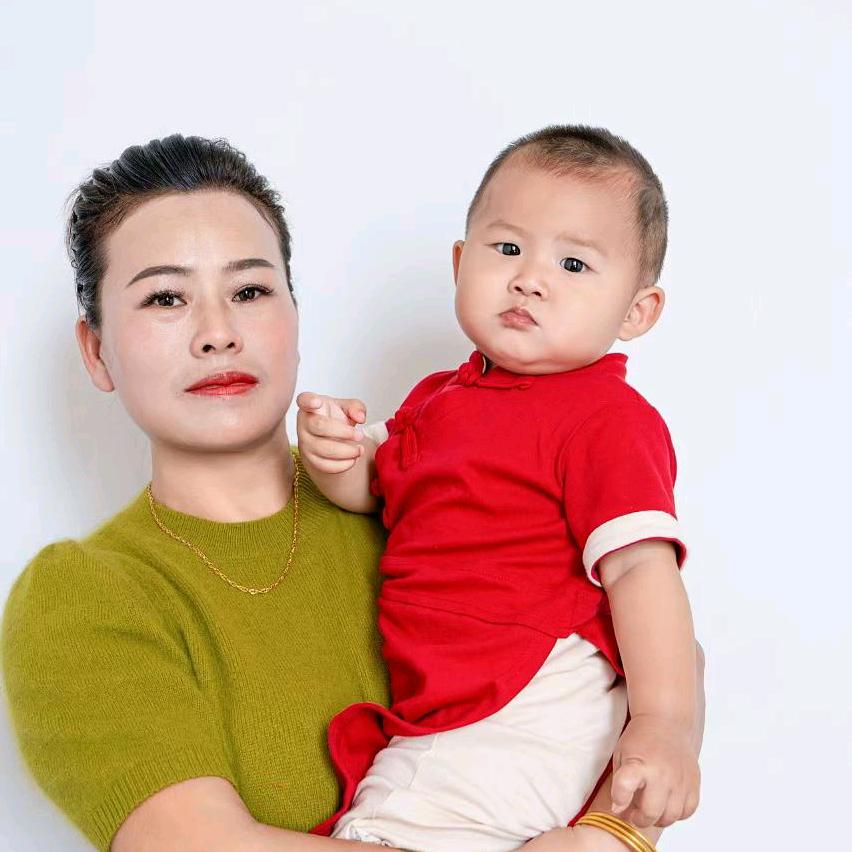 辛苦工作努力搬砖