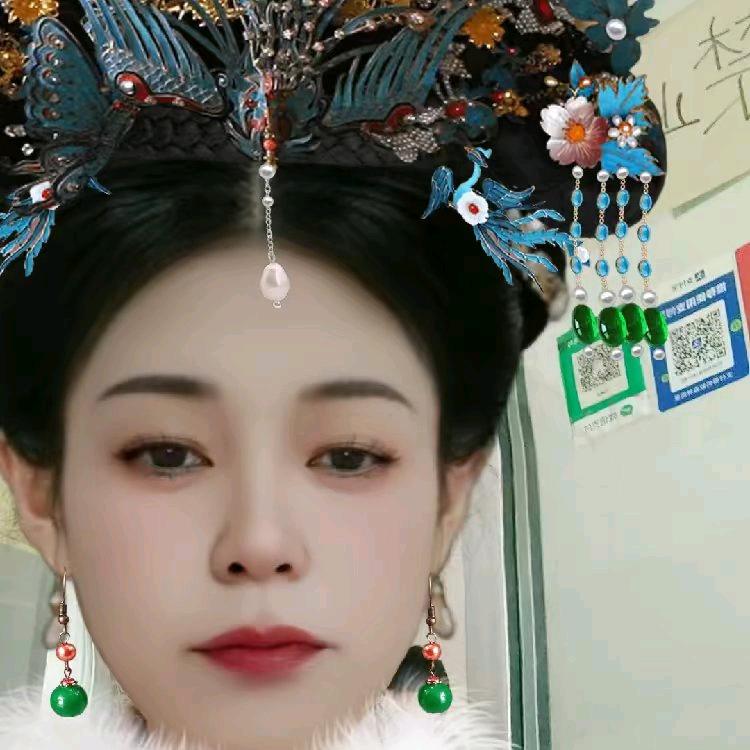 芹姐  下午 18：30直播