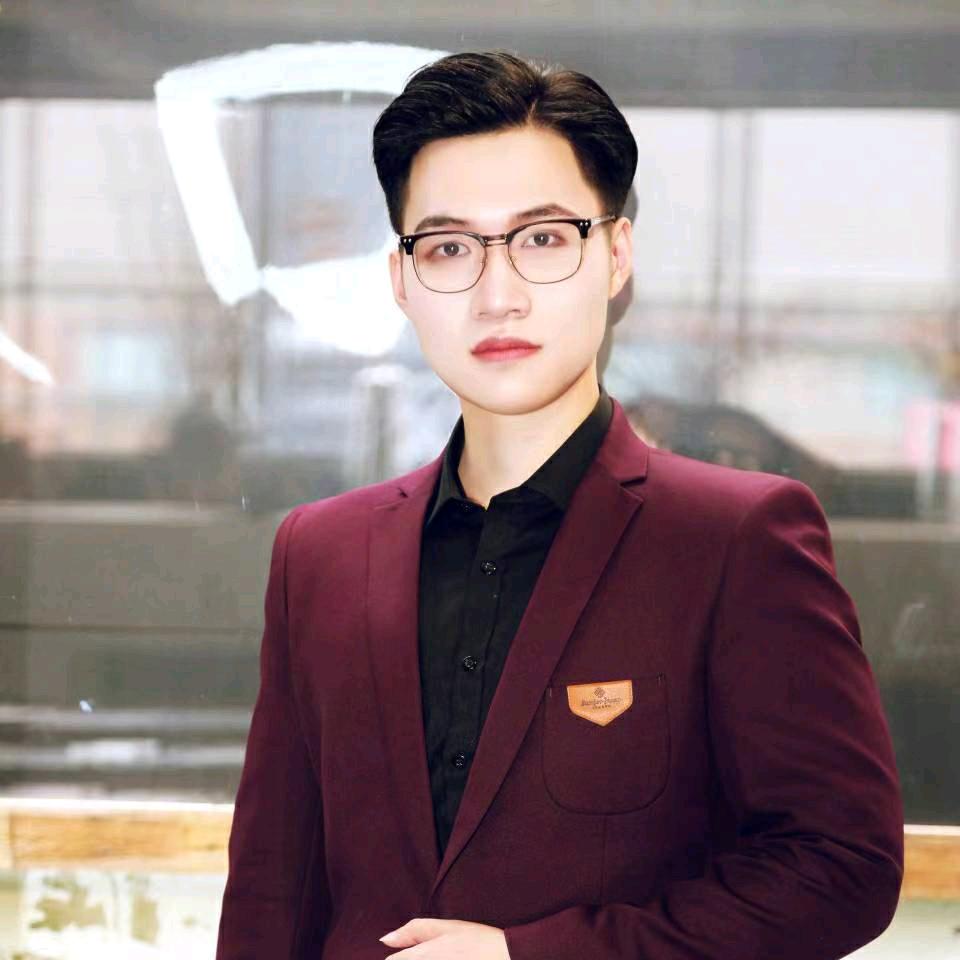 康健（“Fashion派”婚礼主持）