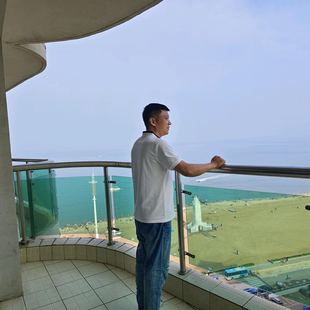李东海