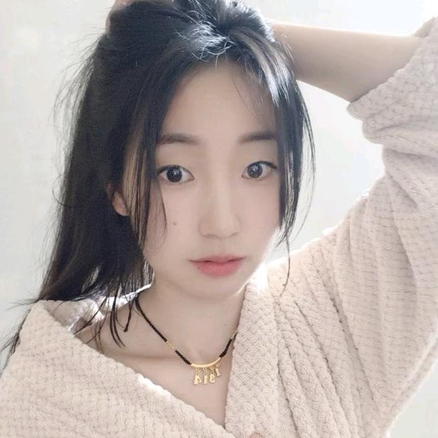 王七七@