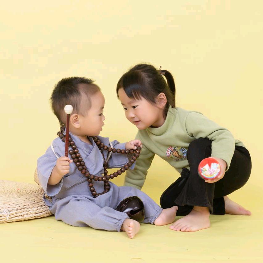 磊磊