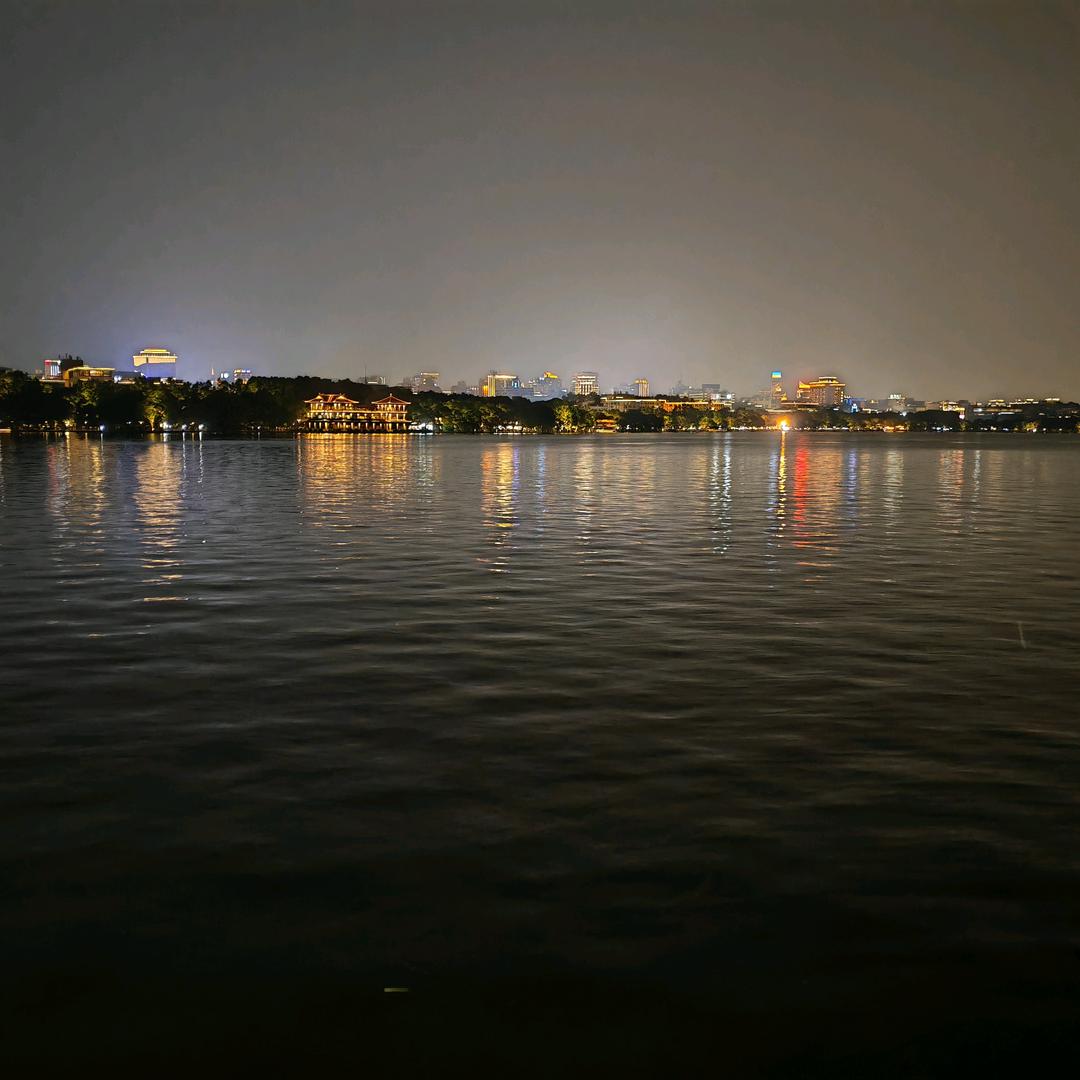 生活就是跟自己和解