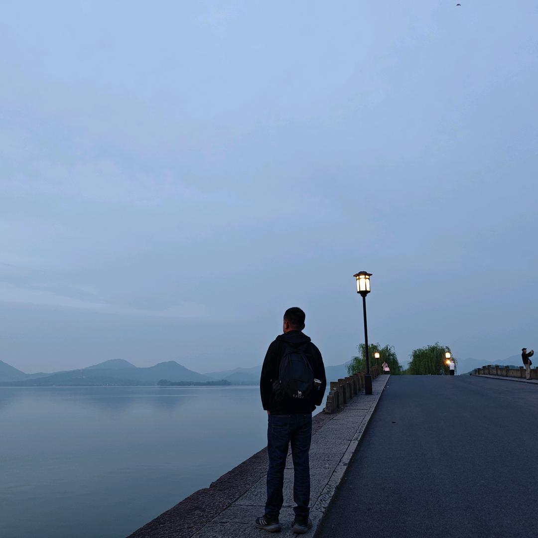 逢场作戏比演技