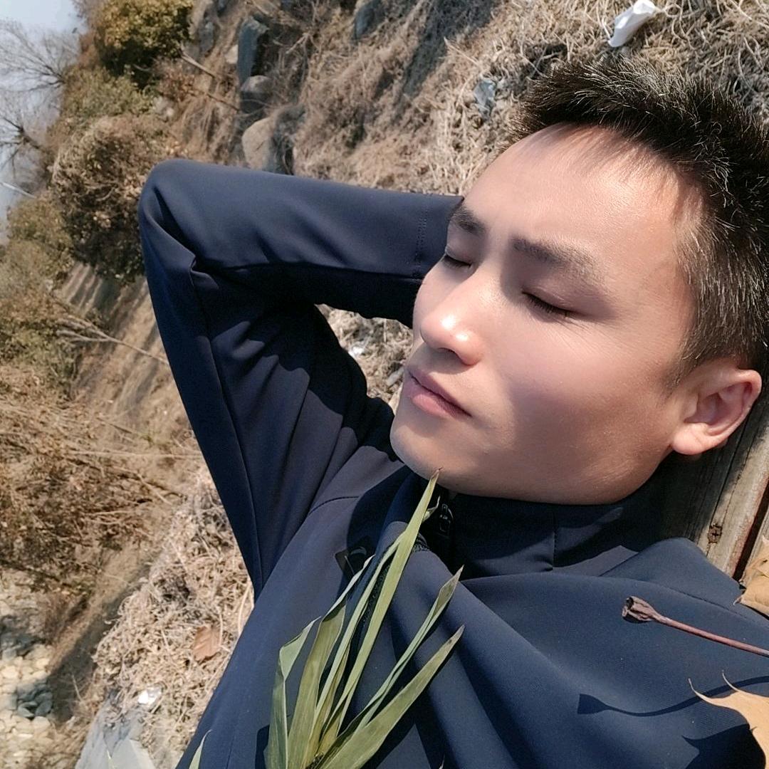 星玥骞成