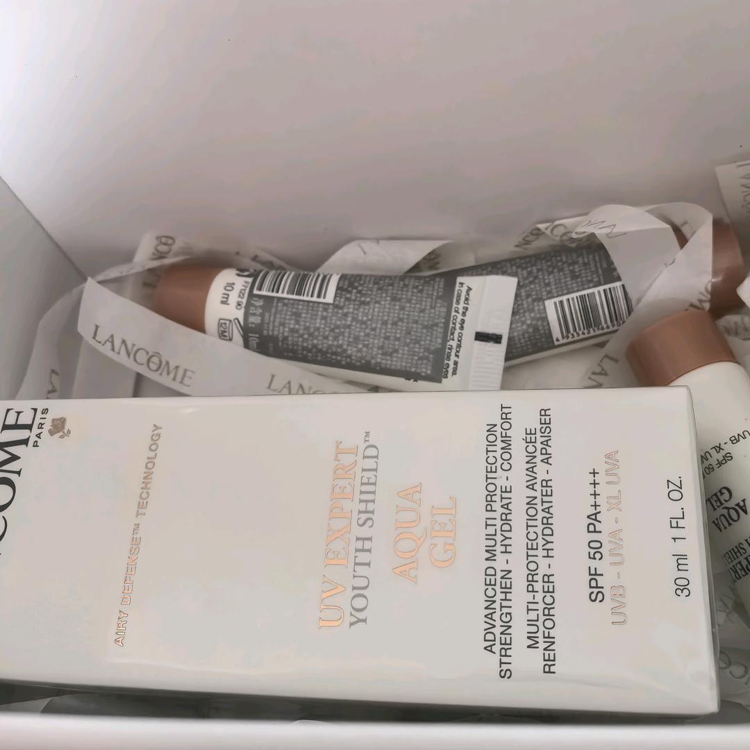 云的颜色