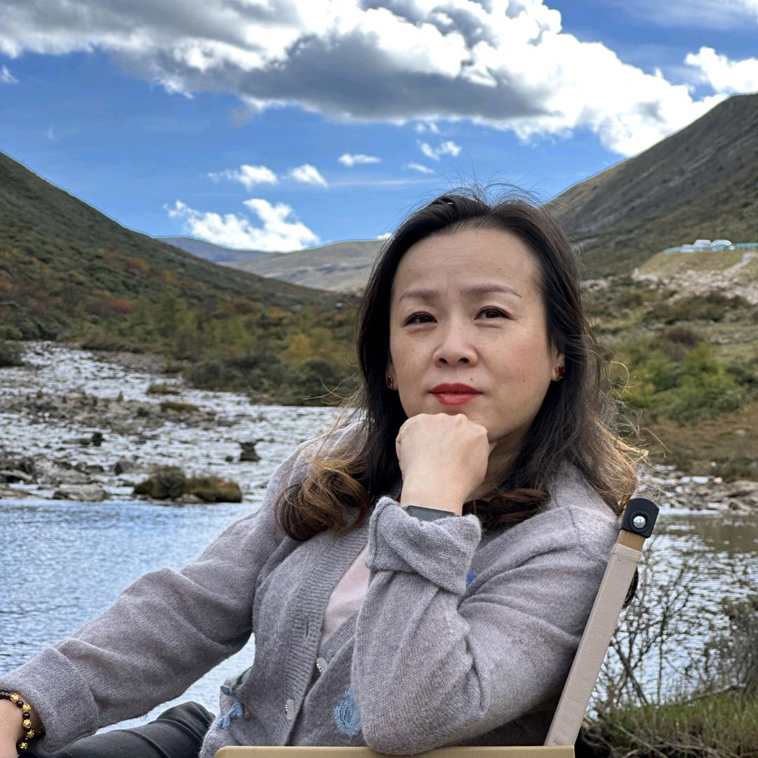 爱笑的三姐