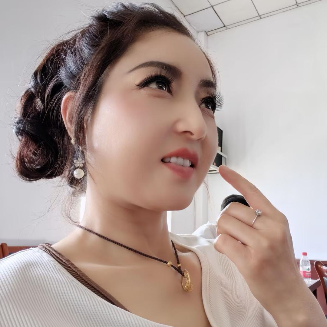 你好💃🏼阳光💞