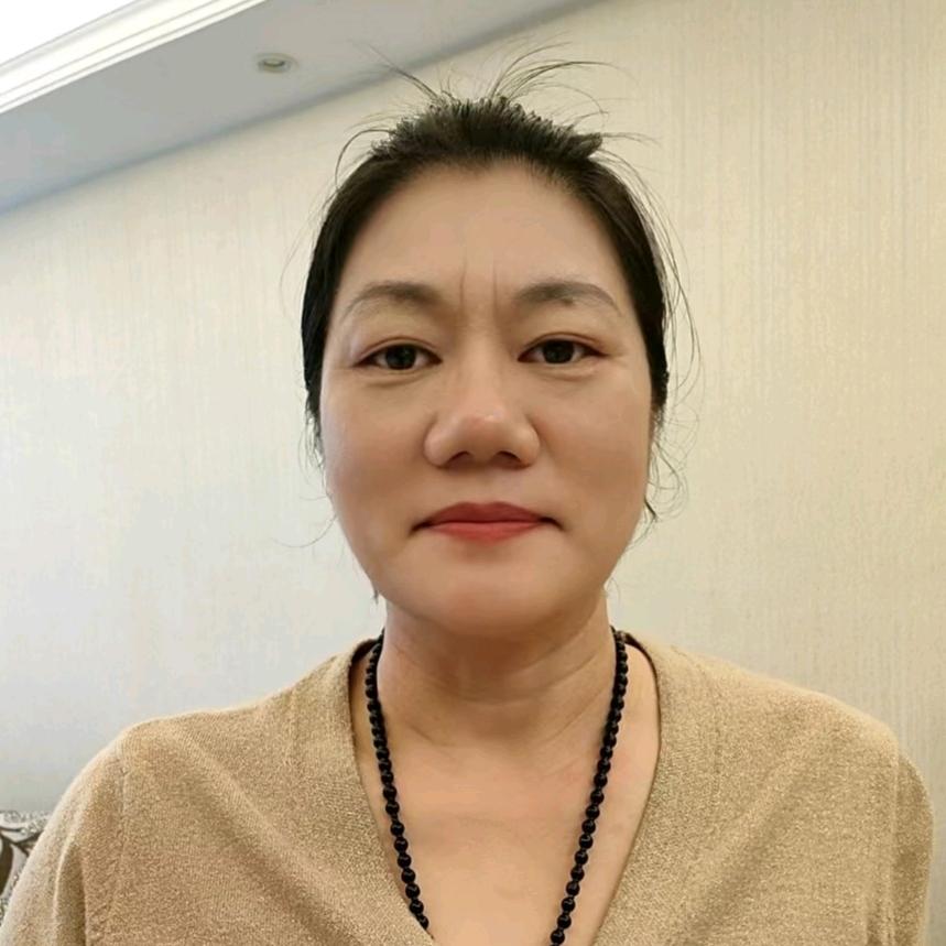 大鼻子姐（上午10点30）