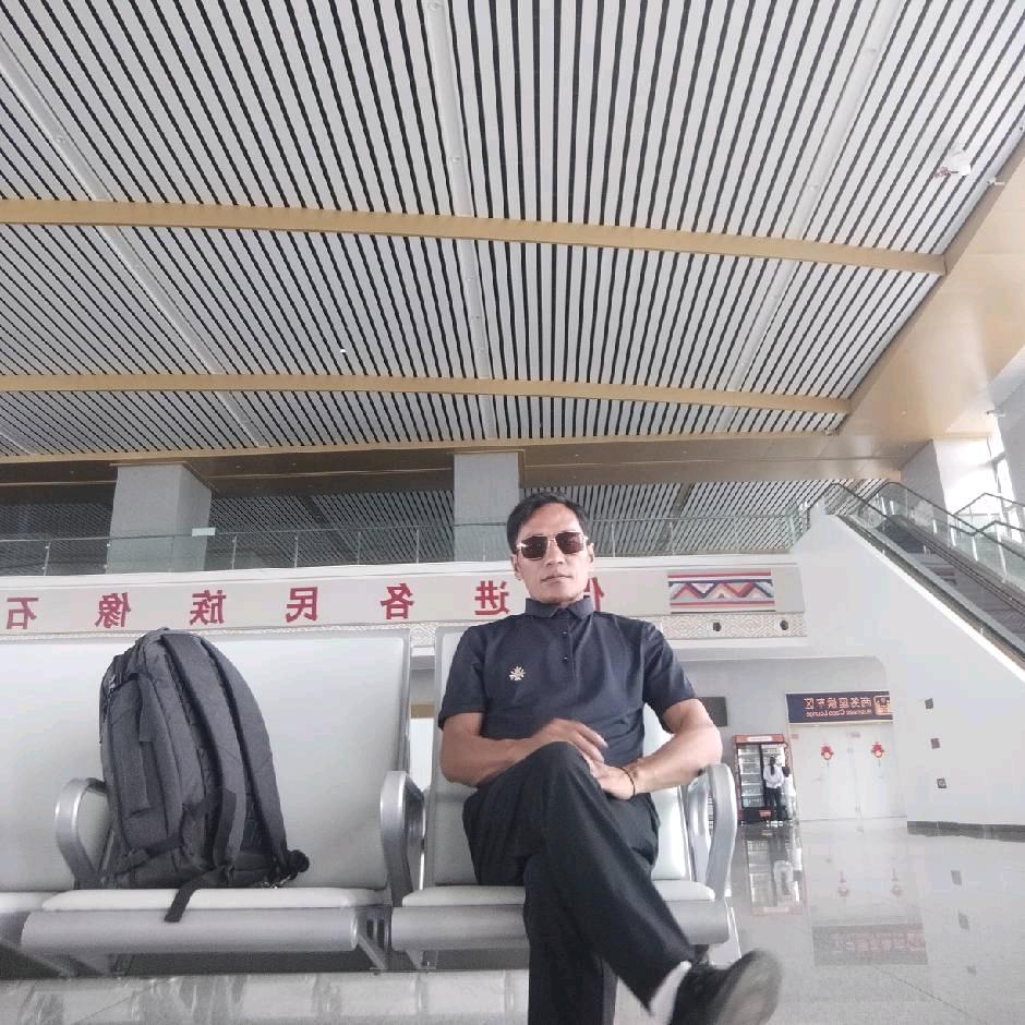 李家小弟👍👉👭