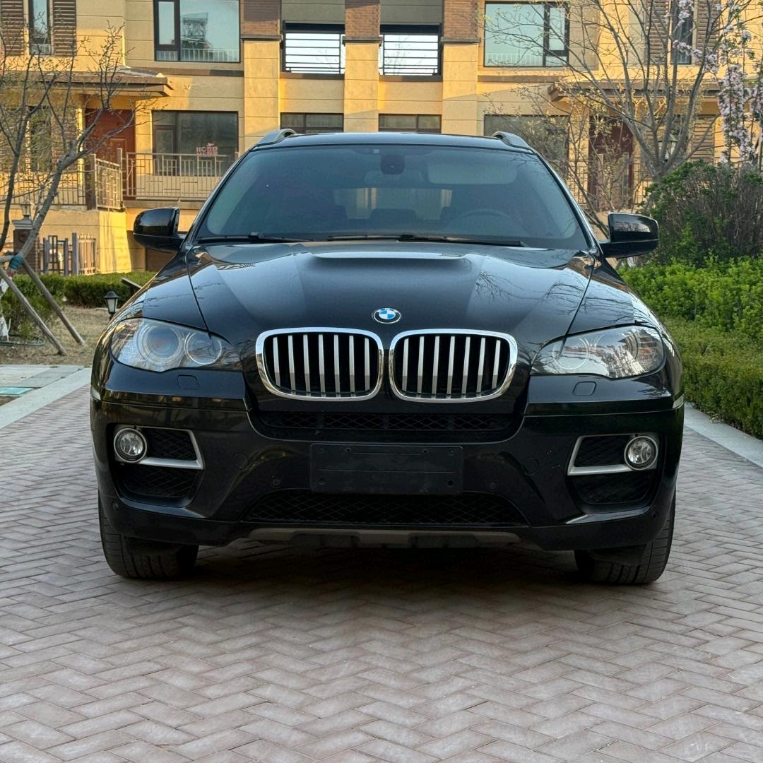 卖宝马 X6 的老板