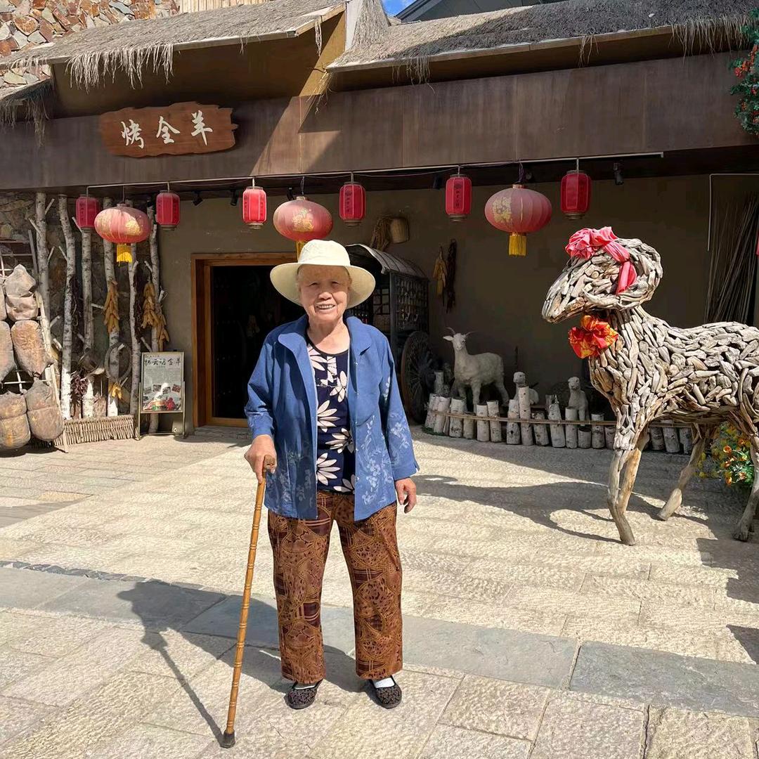 知足常1😊头像
