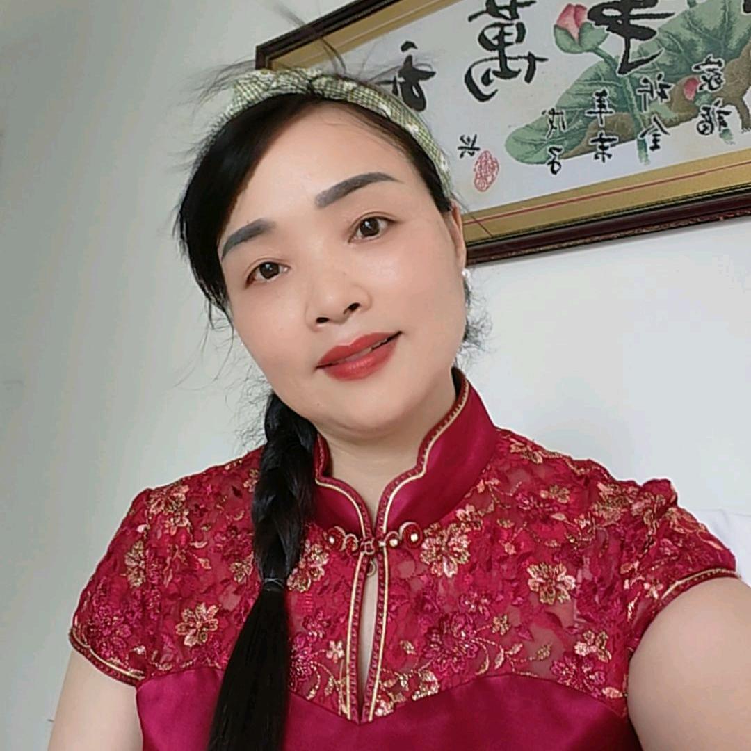 于兰爱跳舞