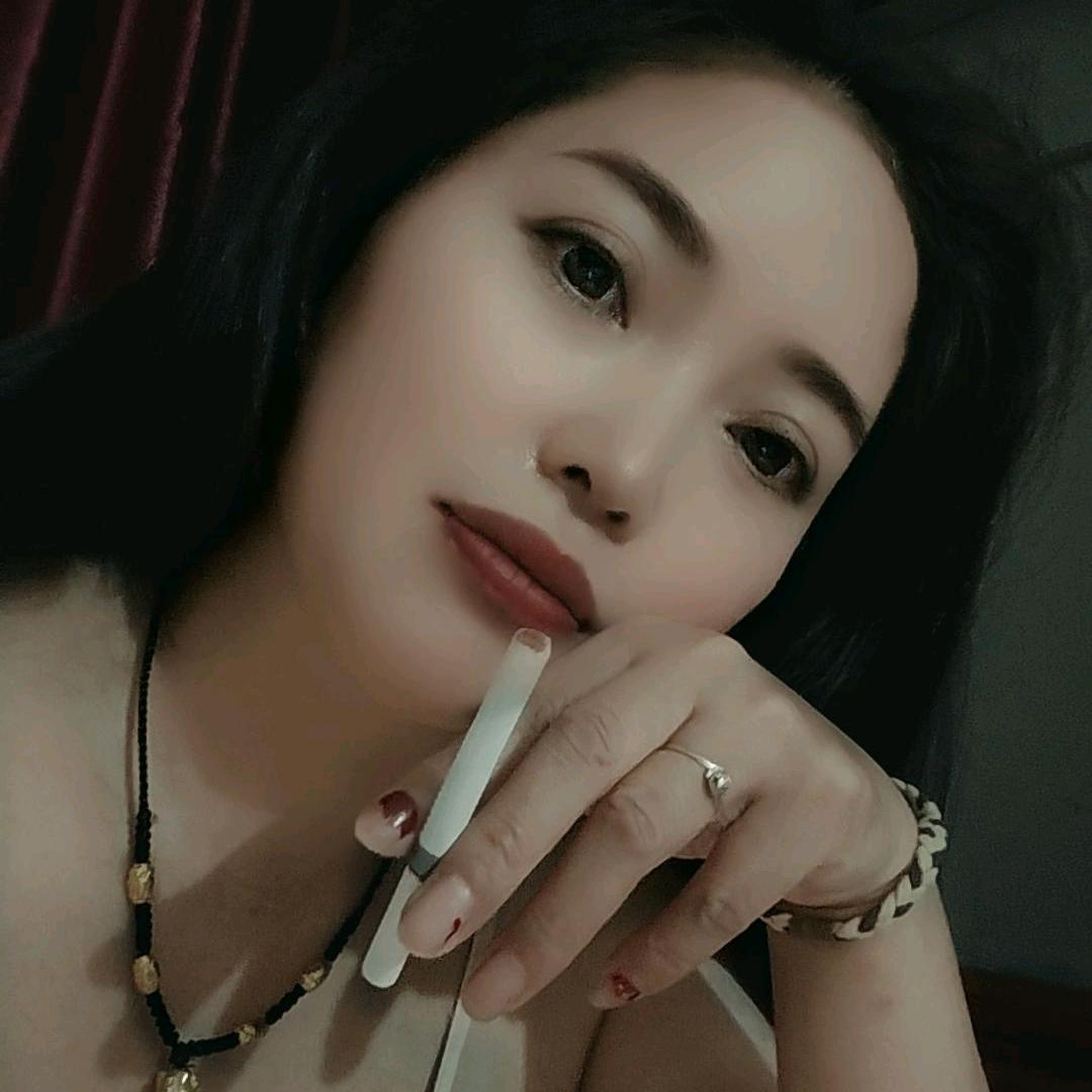 🏇落🌹叶🍁知🍁秋