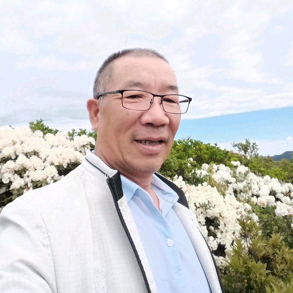 萍水相逢