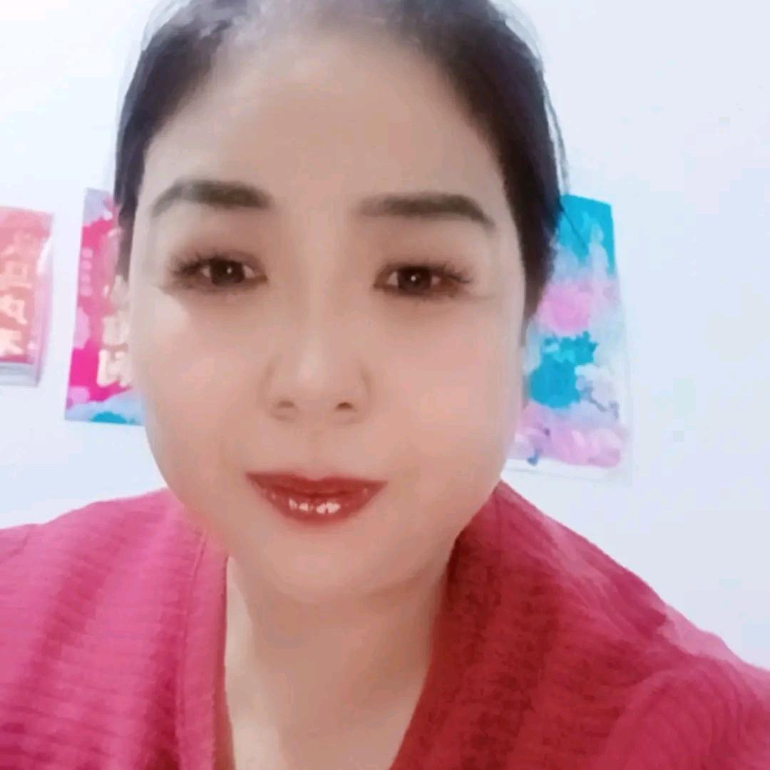 蒙福爱唱歌