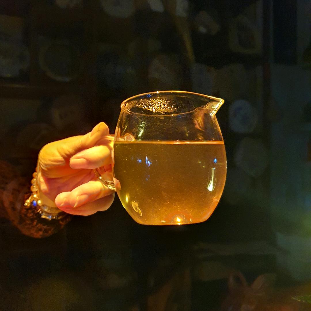 旅居单身交友大叔