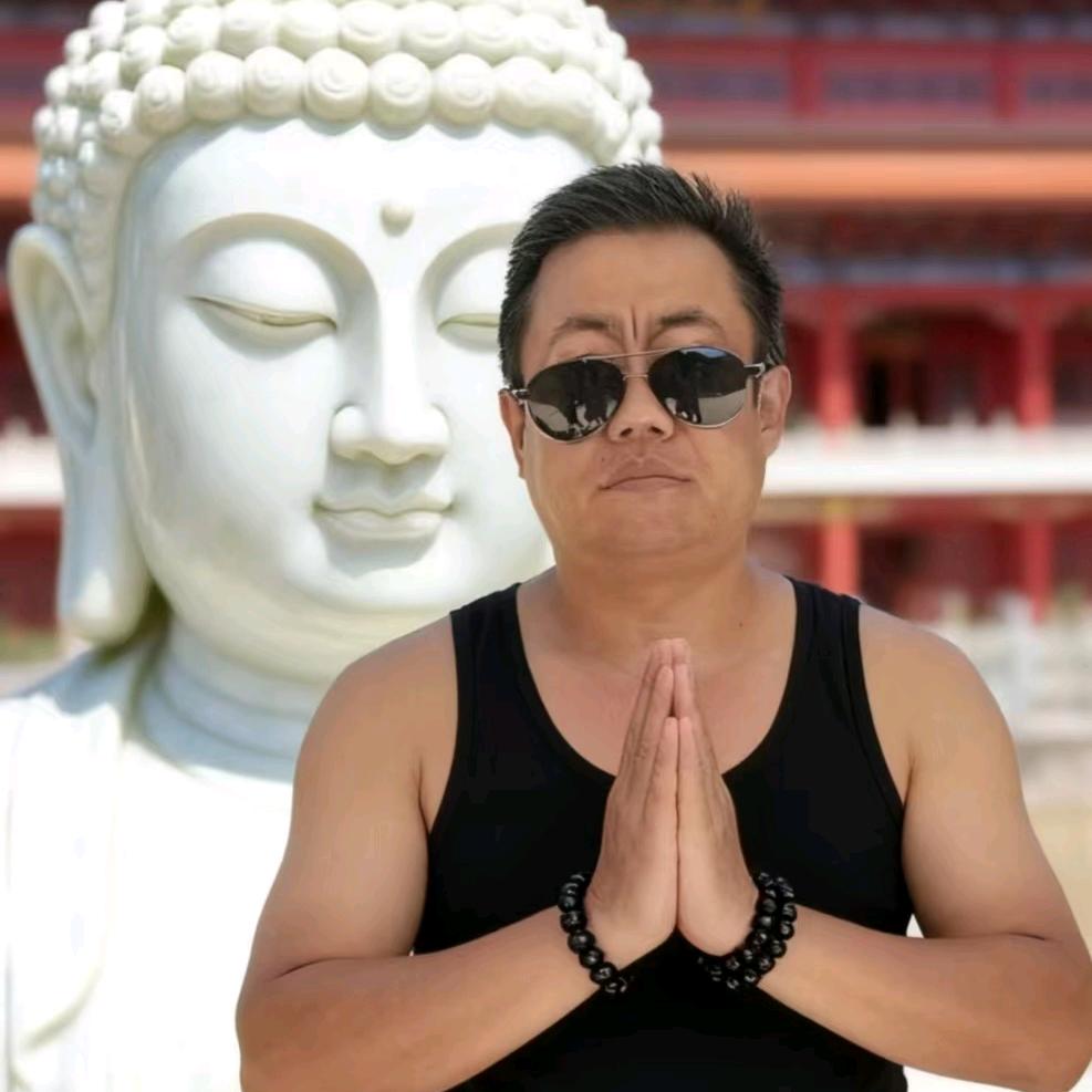 大眼睛👀【618】