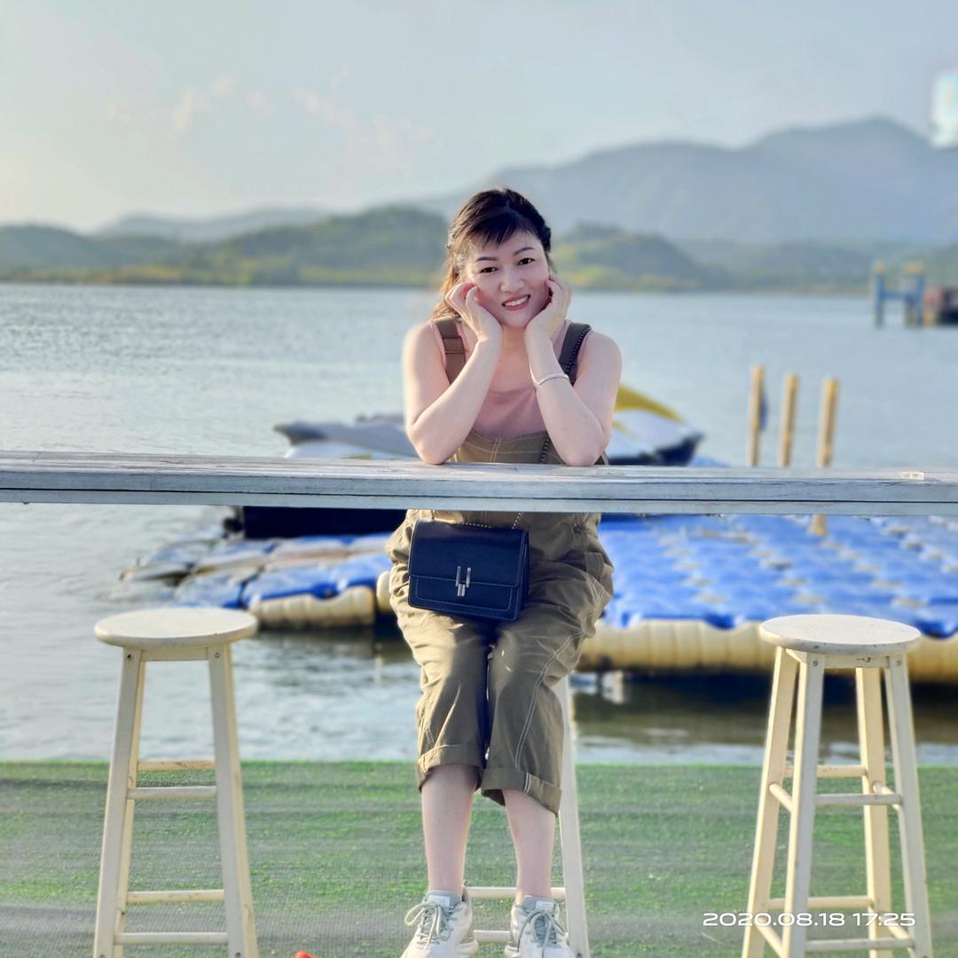 小容姑娘