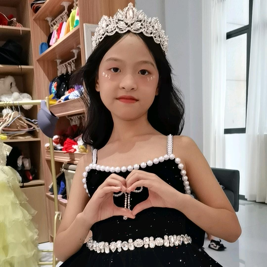 ꧁༺淡然💞一笑༻꧂