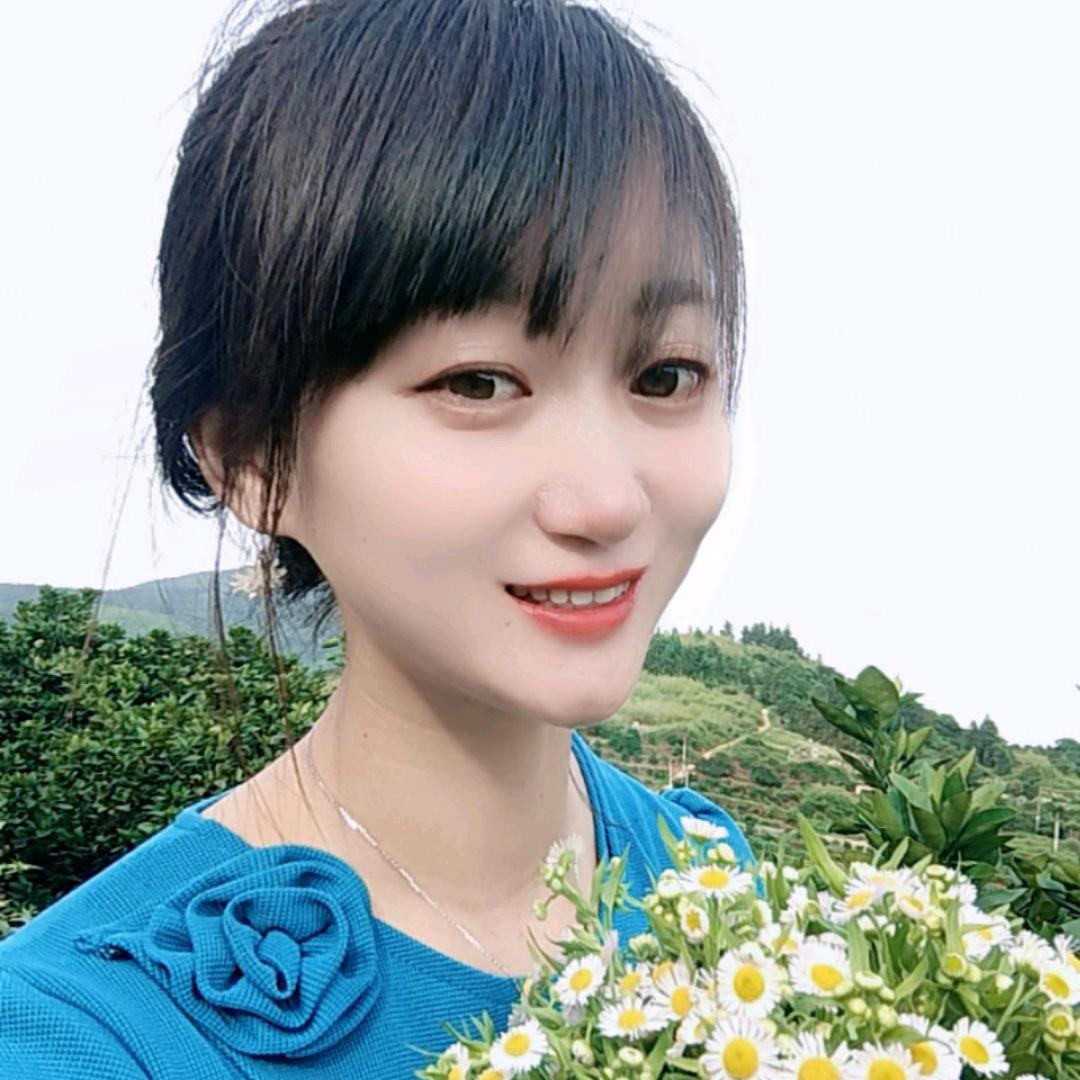 云朵（山东绿曼生物肥料厂家）