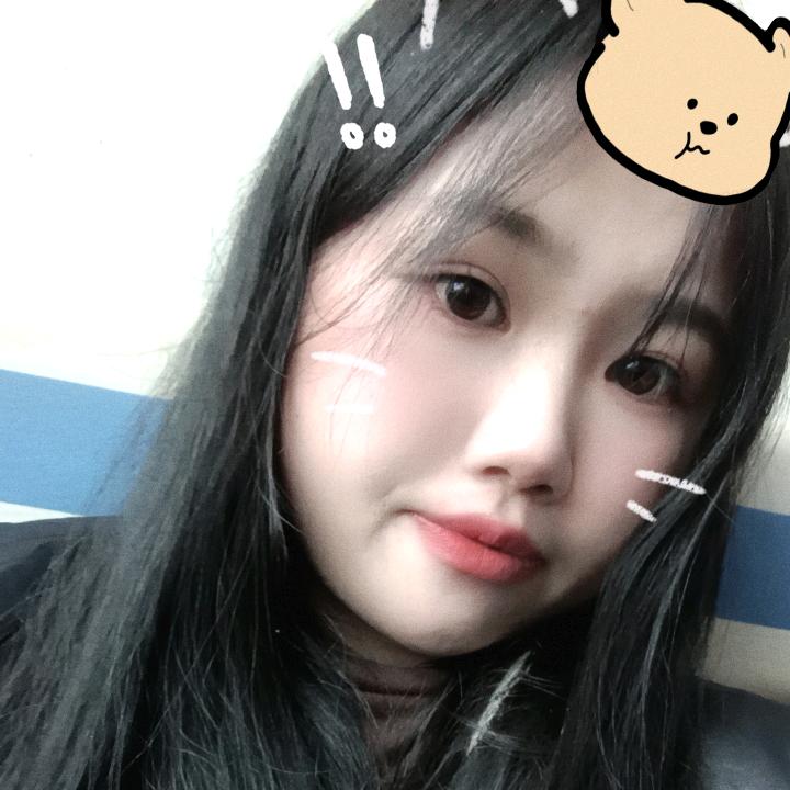她